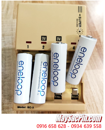 Super BC-3; Bộ sạc Super BC-3 kèm 4 pin sạc Panasonic Eneloop BK-3MCCE/4B (AA2000mAh 1.2v)